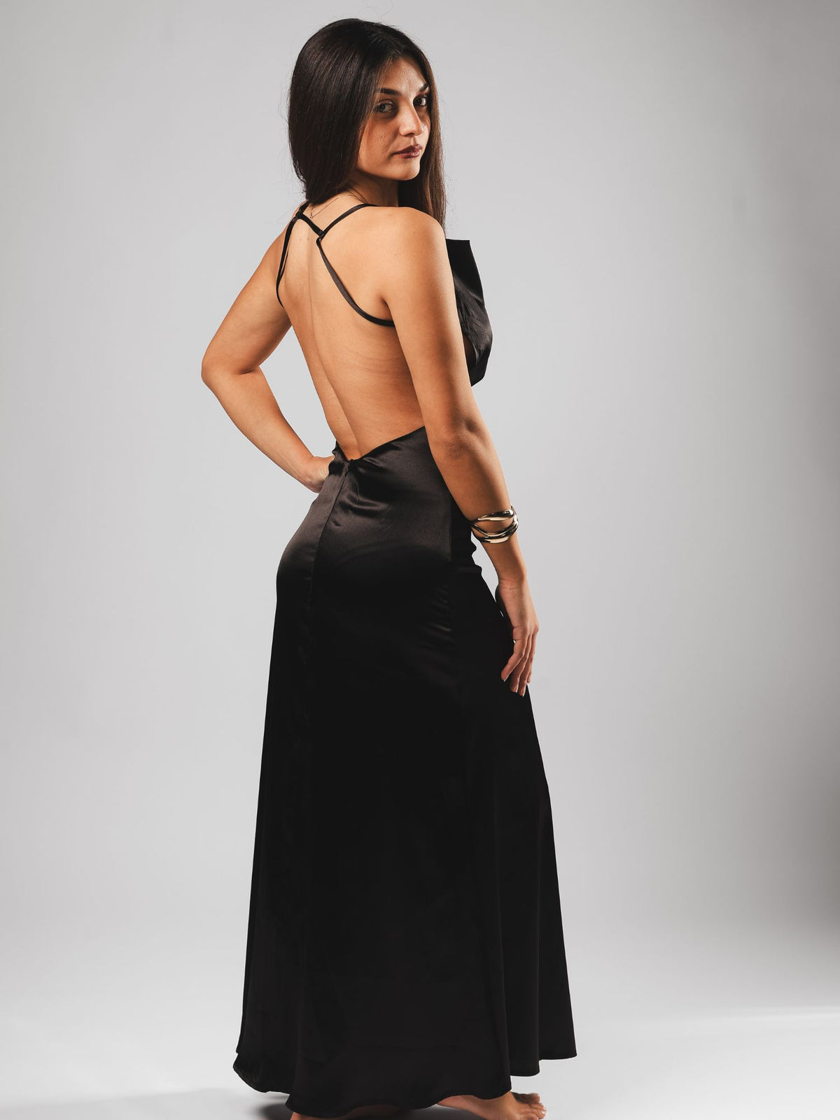 NÉRA Dress – Black Satin
