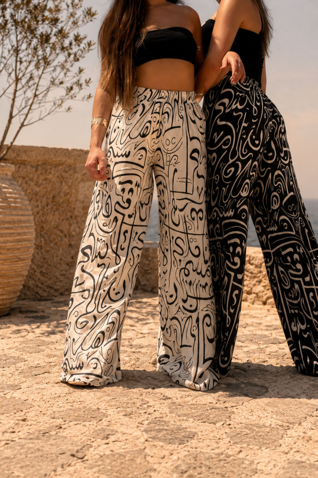 Script — White Printed Pants