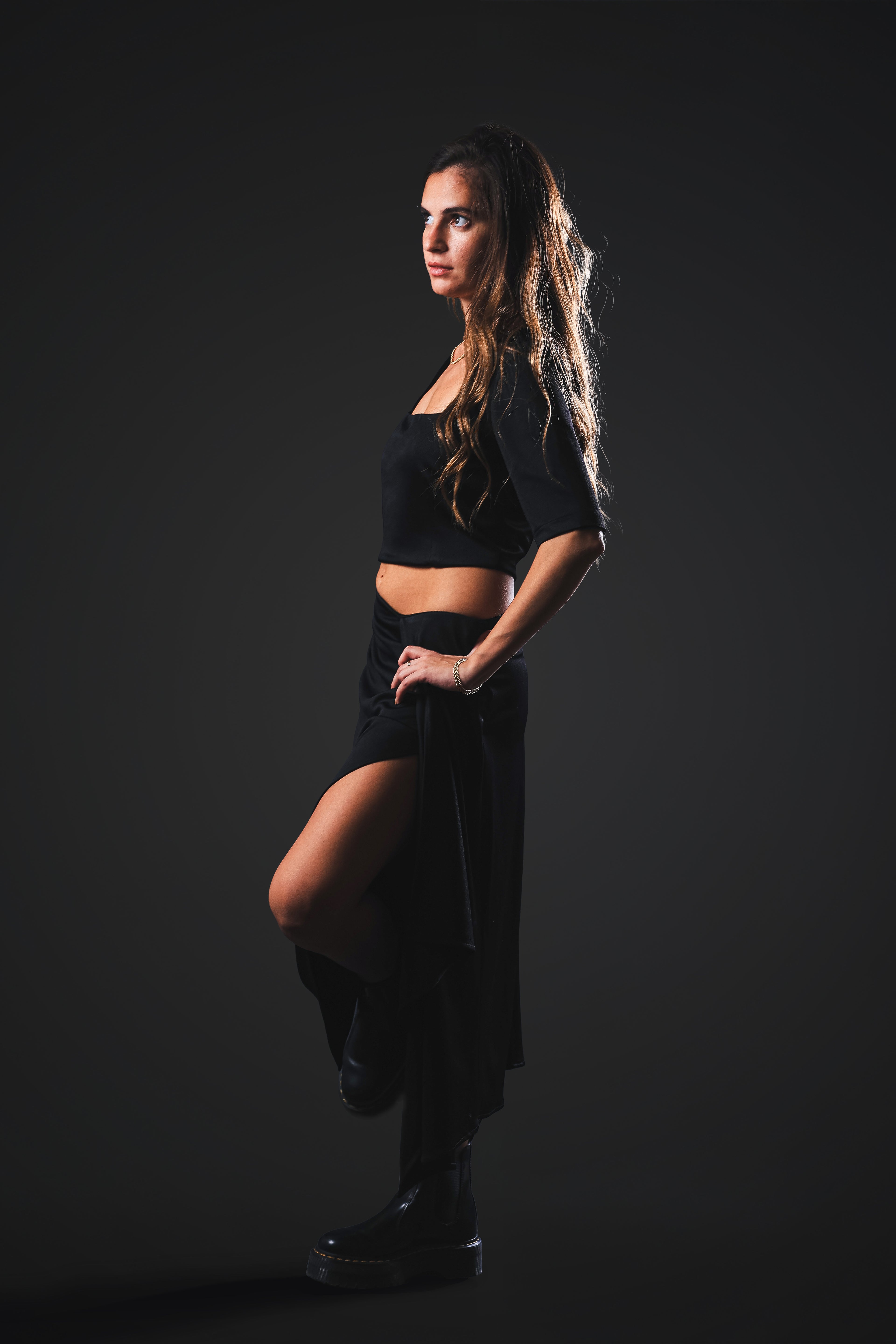 Lunara — Black Skirt Set