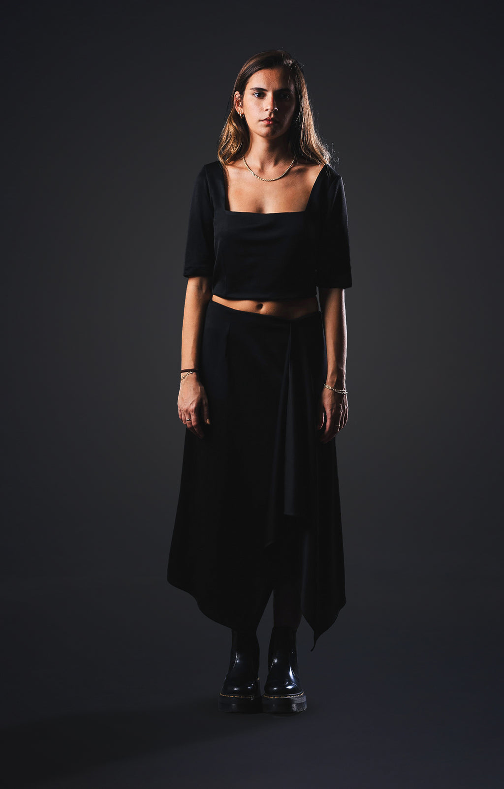 Lunara — Black Skirt Set